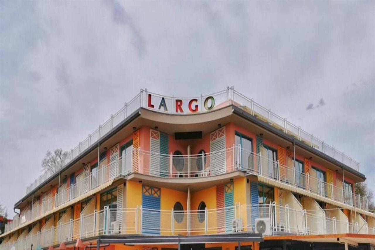 Hotel Largo Sluneční pobřeží Exteriér fotografie